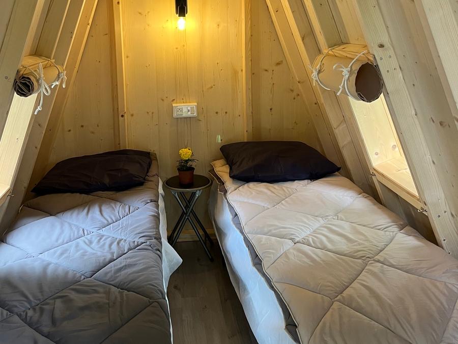 Hébergement 2 personnes - Cabadienne - Tente bois 6 m² 10