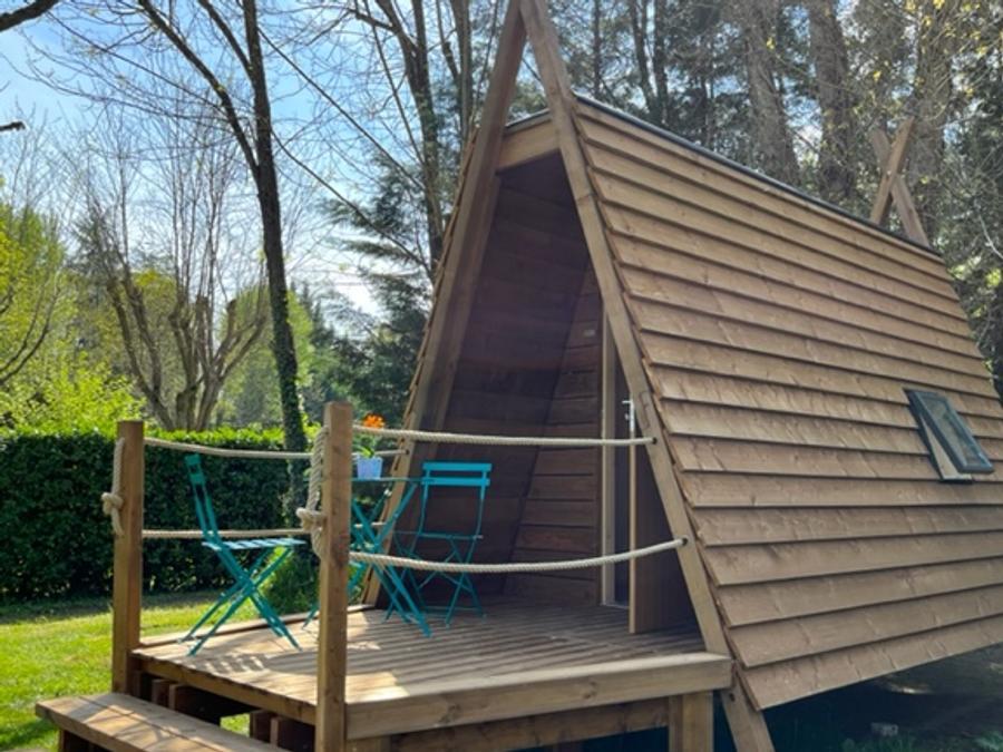 Hébergement 2 personnes - Cabadienne - Tente bois 6 m² 0