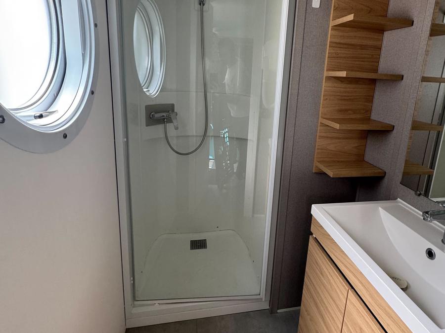 Mobilhome 6 personnes - YUCATAN - 3 chambres - TV - CLIM - PLANCHA 5