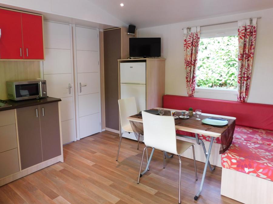 Mobilhome 5 personnes - CONFORT + clim et télé 4