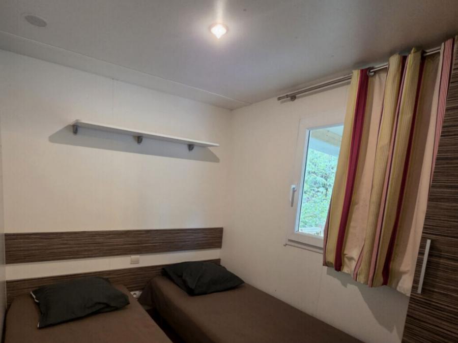 Mobilhome 4 personnes - GOLDEN 9