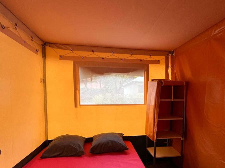 Bungalow toilé 5 personnes - Bungalow Toilé Standard 20m² 2 chambres - sanitaire individuel extérieur + Auvent - sans clim 1/5 pers 4