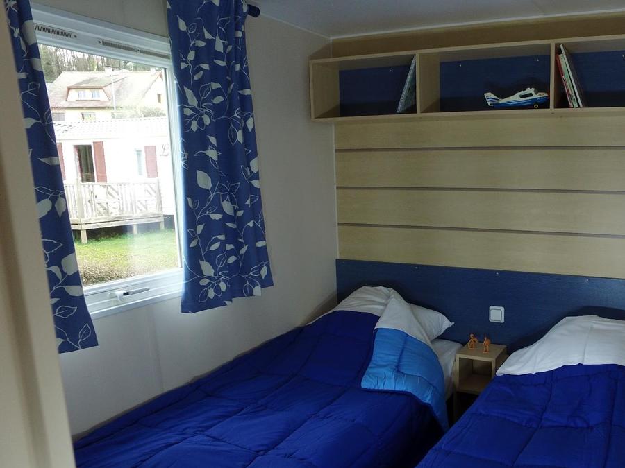 Mobilhome 4 personnes - Mobil-home standard 29 m2 (2ch-4pers) + TV + terrasse 4