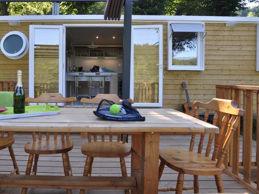 Mobilhome 6 personnes - Confort Plus, 3 chambres avec cabane trappeur 0