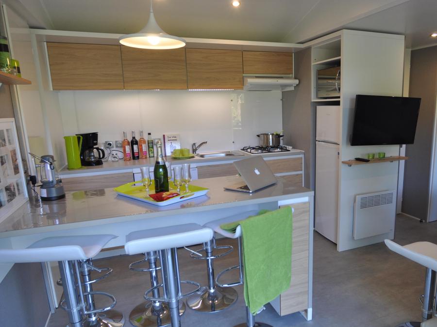 Mobilhome 6 personnes - Confort Plus, 3 chambres avec cabane trappeur 2