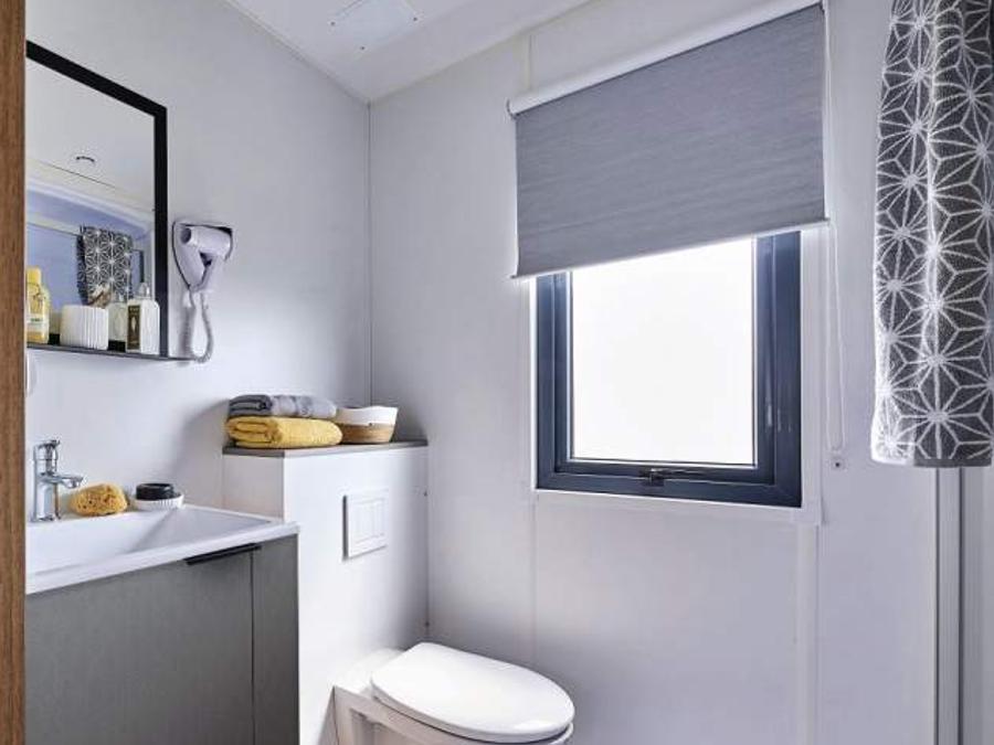 Mobilhome 4 personnes - Premium, 2 chambres, 2 salles d'eau, Climatisation, wifi, dans village western 11