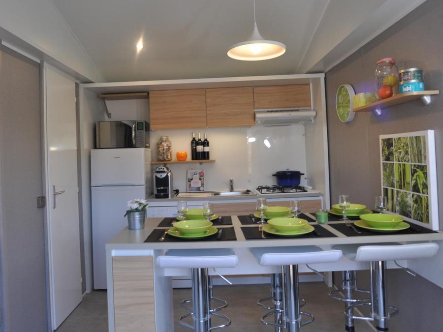Mobilhome 4 personnes - Confort Plus, Avec Cabane trappeur 6