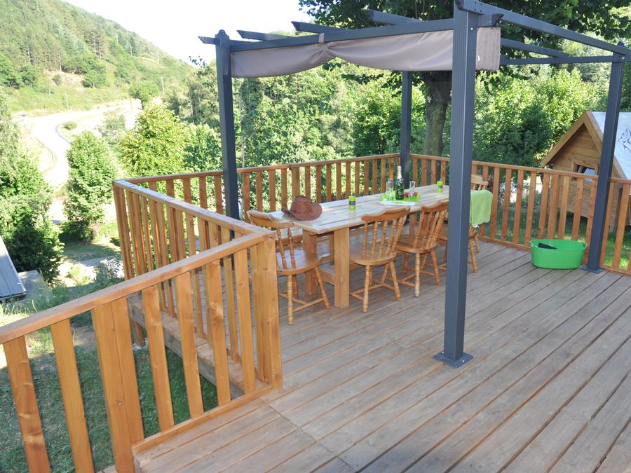 Mobilhome 4 personnes - Confort Plus, Avec Cabane trappeur 1