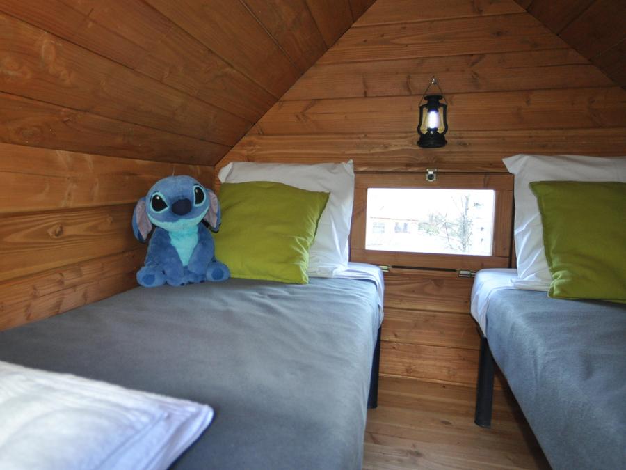 Mobilhome 4 personnes - Confort Plus, Avec Cabane trappeur 9
