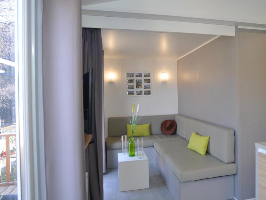 Mobilhome 4 personnes - Confort Plus, Avec Cabane trappeur 3