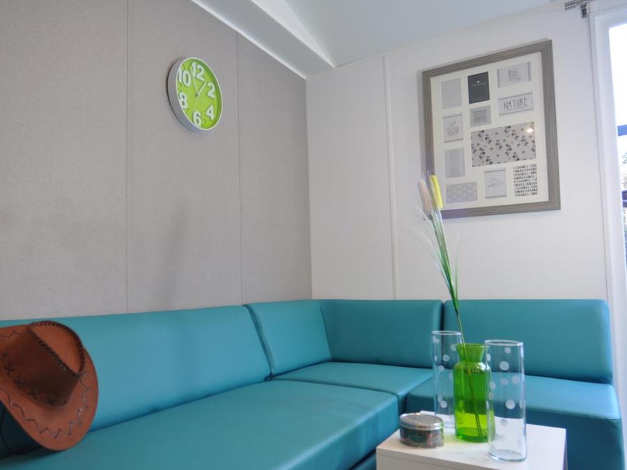 Mobilhome 4 personnes - Premium 2 chambres, climatisation, 2 cabanes trappeur 3