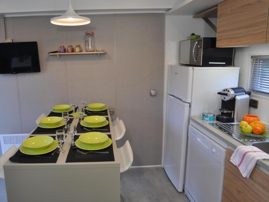 Mobilhome 4 personnes - Premium 2 chambres, climatisation, 2 cabanes trappeur 6