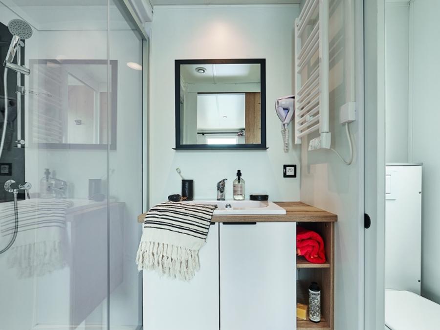 Mobilhome 6 personnes - mobil home exclusif, Climatisation, Lave vaisselle, Wifi dans village western 8