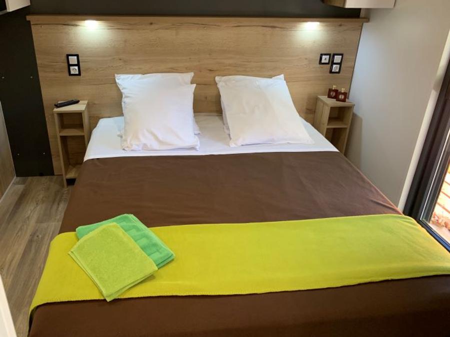 Mobilhome 6 personnes - mobil home exclusif, Climatisation, Lave vaisselle, Wifi dans village western 3