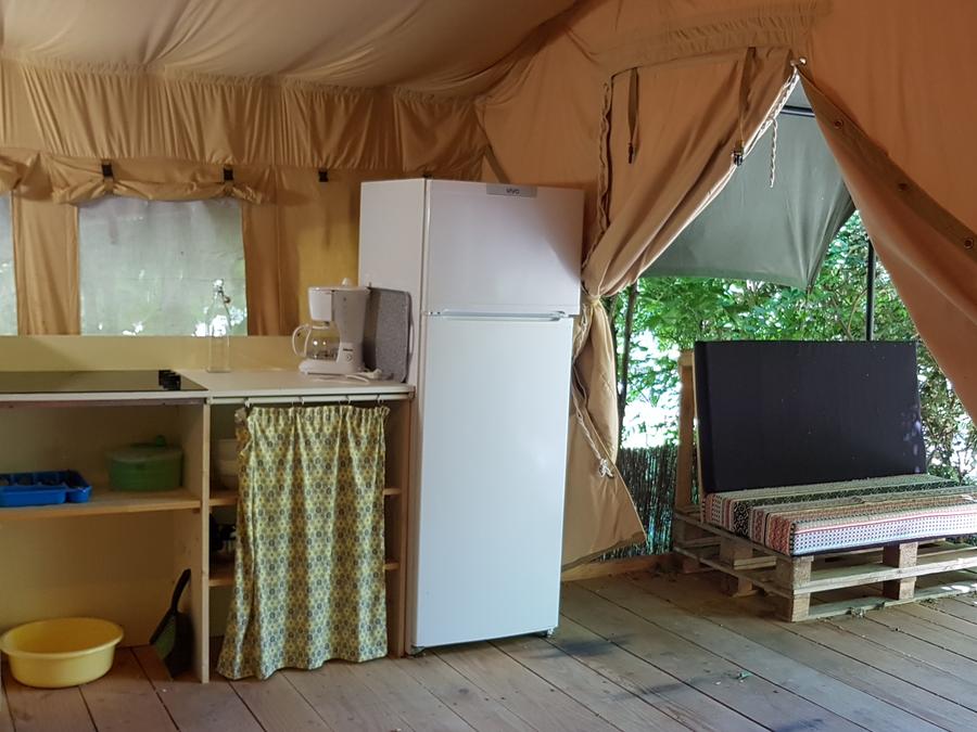 Tente 5 personnes - Lodge, sans sanitaires 2