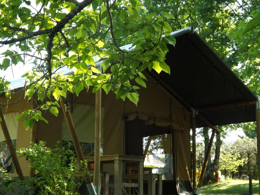 Tente en toile et en bois 5 personnes - Safari sans sanitaires 2