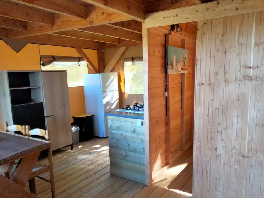 Bungalow toilé 4 personnes - Tente Lodge 1