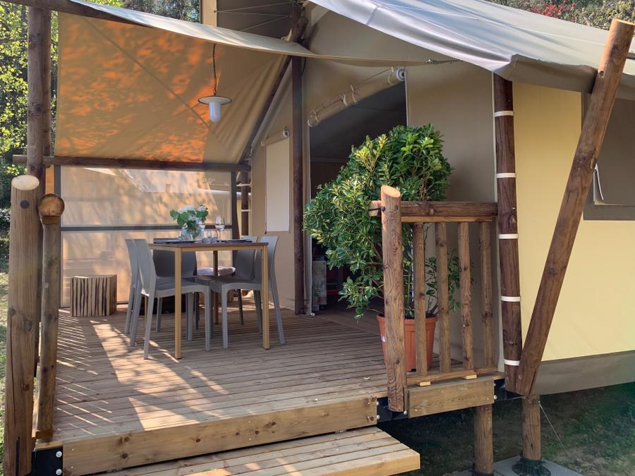 Bungalow toilé 5 personnes - Lodge 31 m2 sans sanitaires ni douche (Toilettes privatifs derrière Bungalow) 1