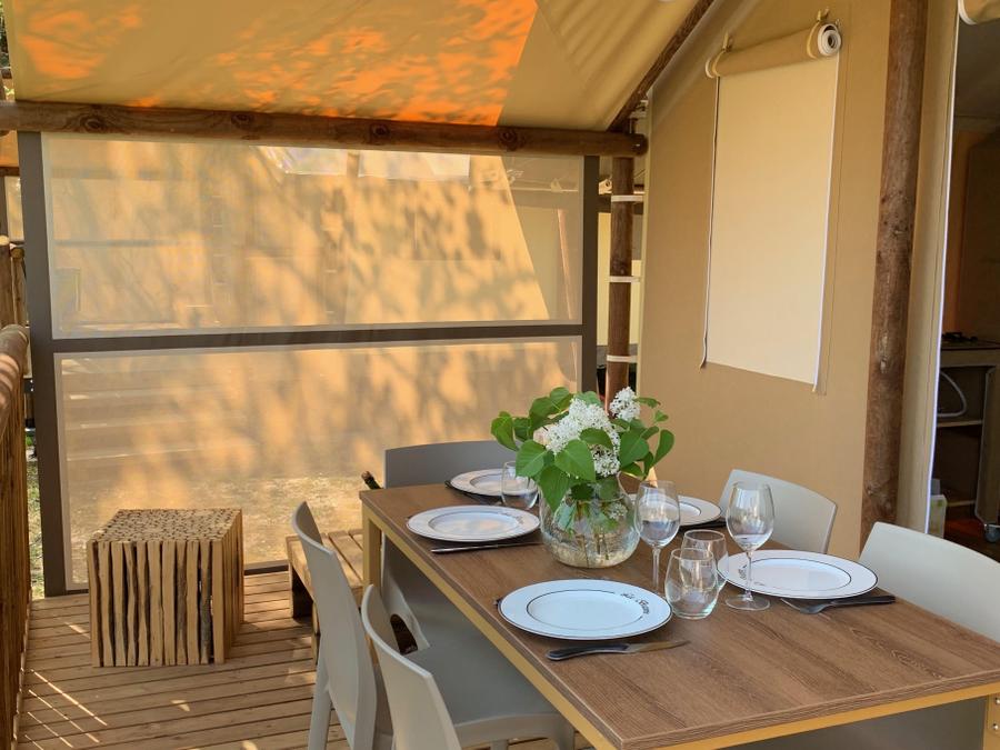 Bungalow toilé 5 personnes - Lodge 31 m2 sans sanitaires ni douche (Toilettes privatifs derrière Bungalow) 2