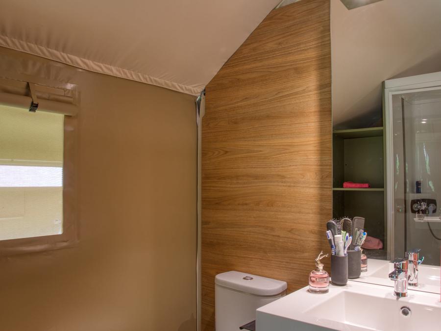 Tente 4 personnes - Wood Lodge Confort 30 m² (2 chambres) - avec sanitaire 6