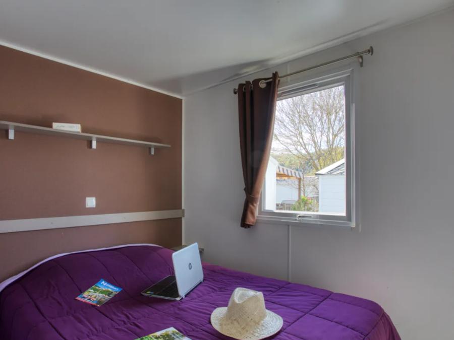 Mobilhome 4 personnes - Confort 26m² (2 chambres) - terrasse couverte + TV 4 pers. 5