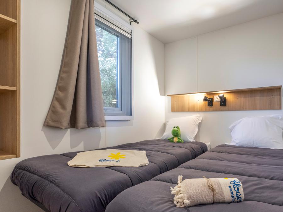 Mobilhome 4 personnes - NEW// HomeFlower Premium 29m² - 2 chambres + Terrasse semi-couverte + LV + TV + Draps + Clim 5