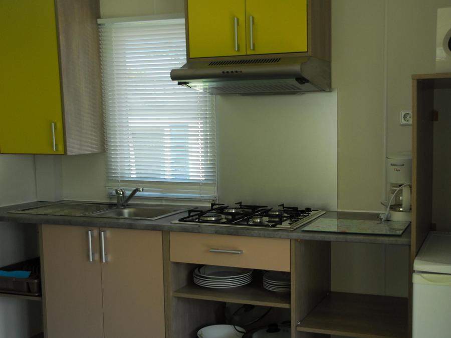 Mobilhome 4 personnes - Mobile-home Confort EVASION 24m² - 2 chambres - terrasse semi-couverte 12m² + BBQ S/S 4 pers 4
