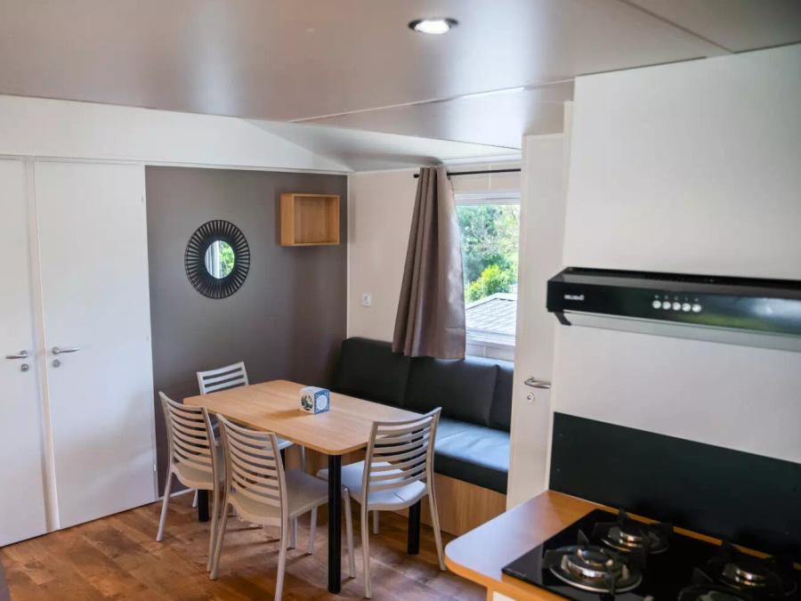 Mobilhome 5 personnes - 3 Pièces 5 Personnes (4 adultes et 1 enfant -16 ans) Climatisé + TV 8