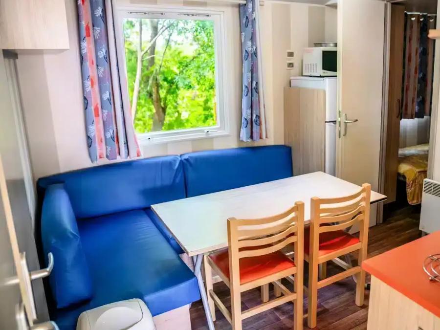 Mobilhome 5 personnes - 3 Pièces 5 Personnes (4 adultes et 1 enfant -16 ans) Climatisé + TV 3