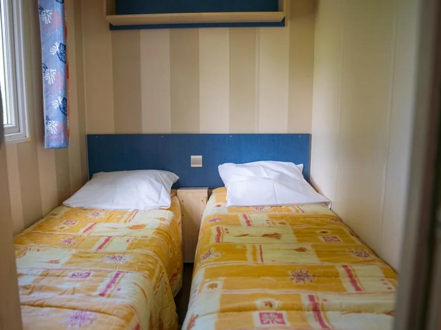 Mobilhome 5 personnes - Aqua 2 chambres 4 Adultes et 1 enfant Terrasse Semi-Couverte Clim TV 4