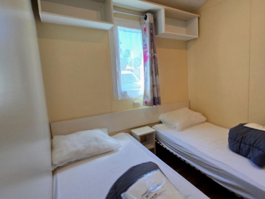 Mobilhome 4 personnes - Gamme roseau ( à la NUITEE) 3