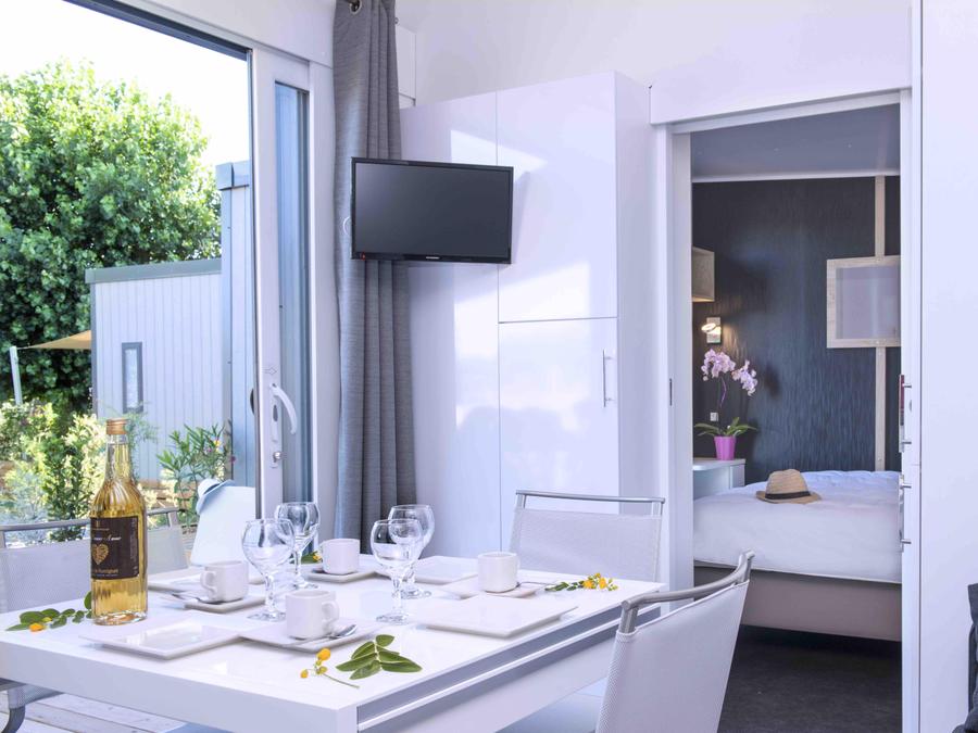 Mobilhome 6 personnes - COTTAGE VIP PLUS 3 CHAMBRES 1