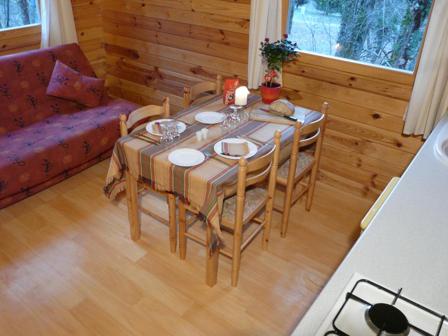 Chalet 2 personnes - en bois massif ( mineurs de - 18 ans non acceptés) 5