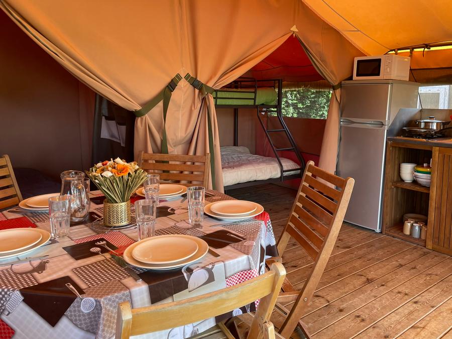 Bungalow toilé 5 personnes - LODGE EXOTIQUE (sans sanitaire) 1