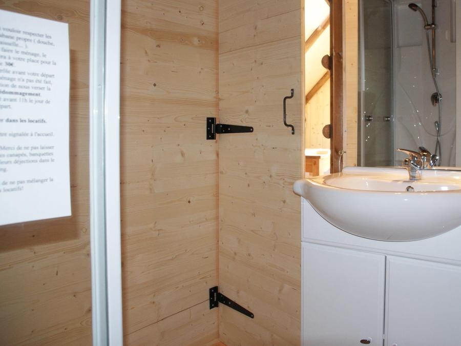 Tente en toile et en bois 5 personnes - Cabane du Trappeur 24m² CONFORT 2 chambres + climatisation 4