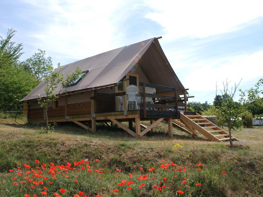 Tente en toile et en bois 5 personnes - Cabane du Trappeur 24m² CONFORT 2 chambres + climatisation 0