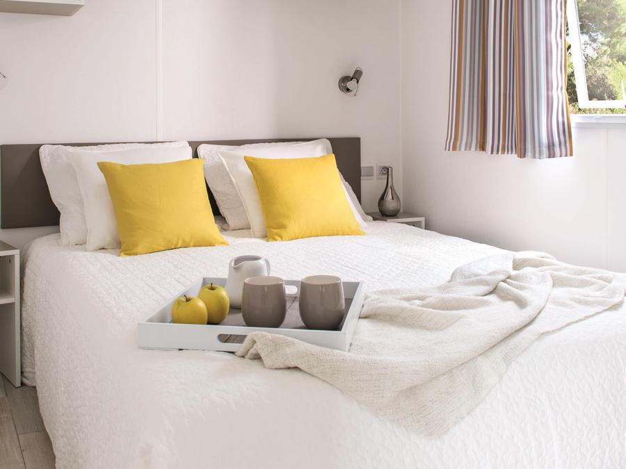 Mobilhome 6 personnes - HomeFlower 35m² PREMIUM 3 Chambres + terrasse semi-couverte + TV + Climatisation 3