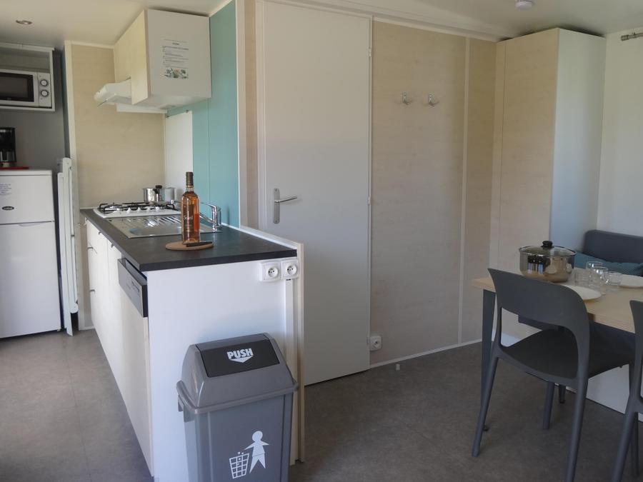 Mobilhome 5 personnes - HomeFlower 26m² PREMIUM 2 chambres + terrasse semi-couverte + TV + Climatisation 6