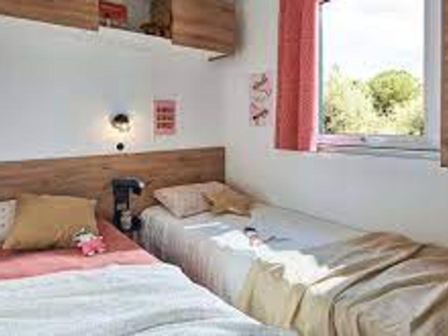 Mobilhome 4 personnes - Privilège 2 chambres 4 pers 5