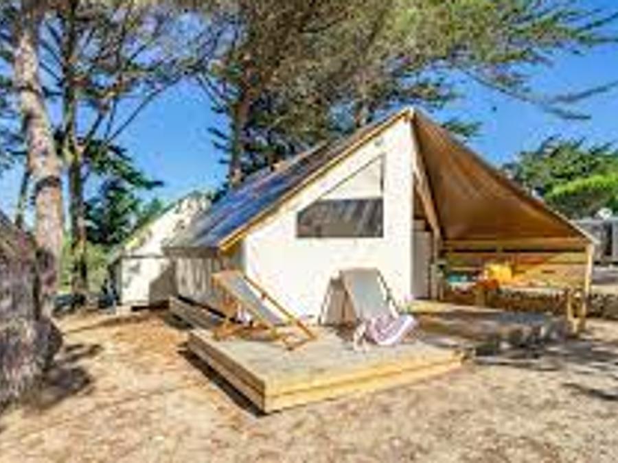 Insolite 4 personnes - Ecoldge 4 personnes 0