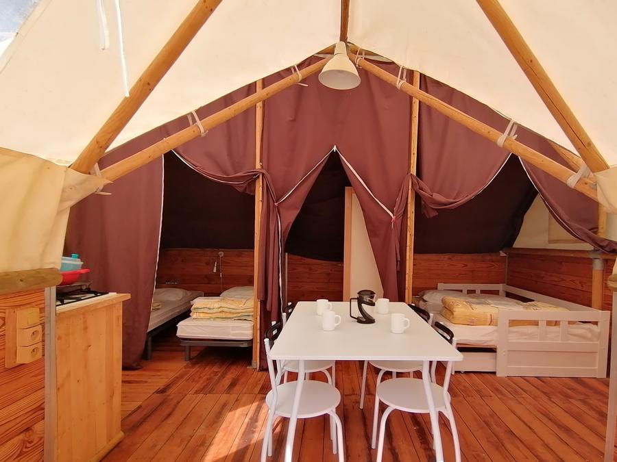 Tente en toile et en bois 4 personnes - NATURE - animaux refusés 2
