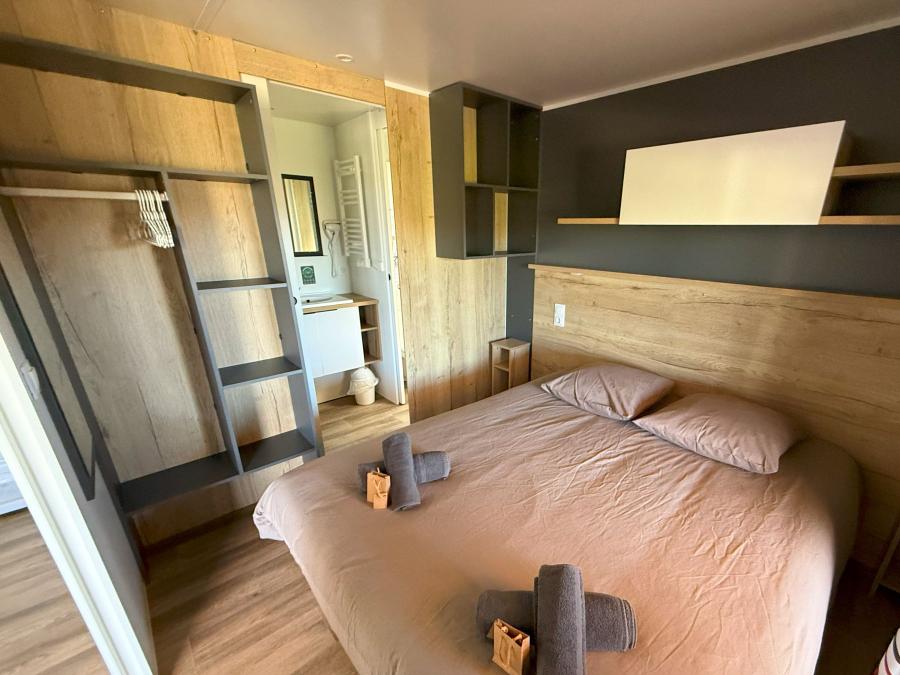 Mobilhome 6 personnes - Mobil-home EXCLUSIF - 3 chambres - Jacuzzi & Vue Vallée 3