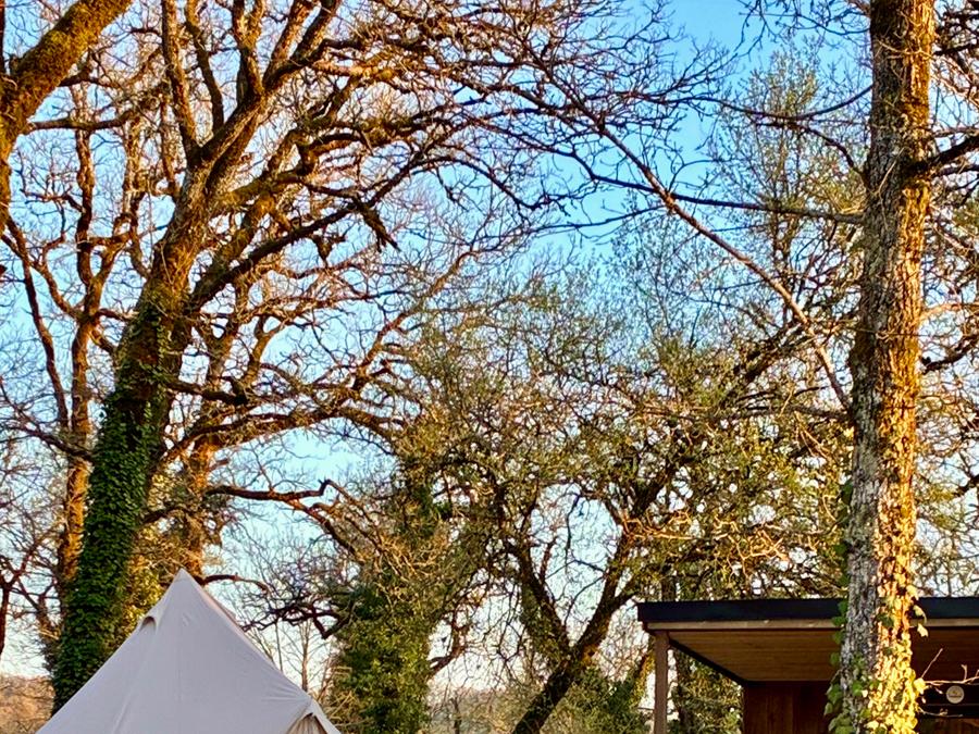 Tente 2 personnes - Tente Nomade Insolite - 1 chambre - avec cuisine et sanitaire privé 0