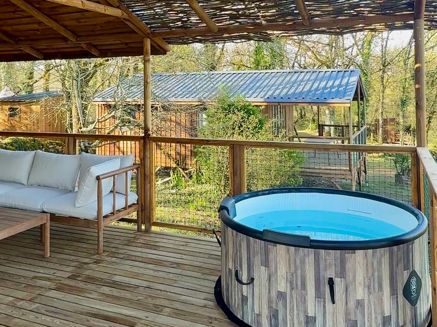 Hébergement 2 personnes - Cabane Minca Jacuzzi & Vue Vallée 1 chambre 1