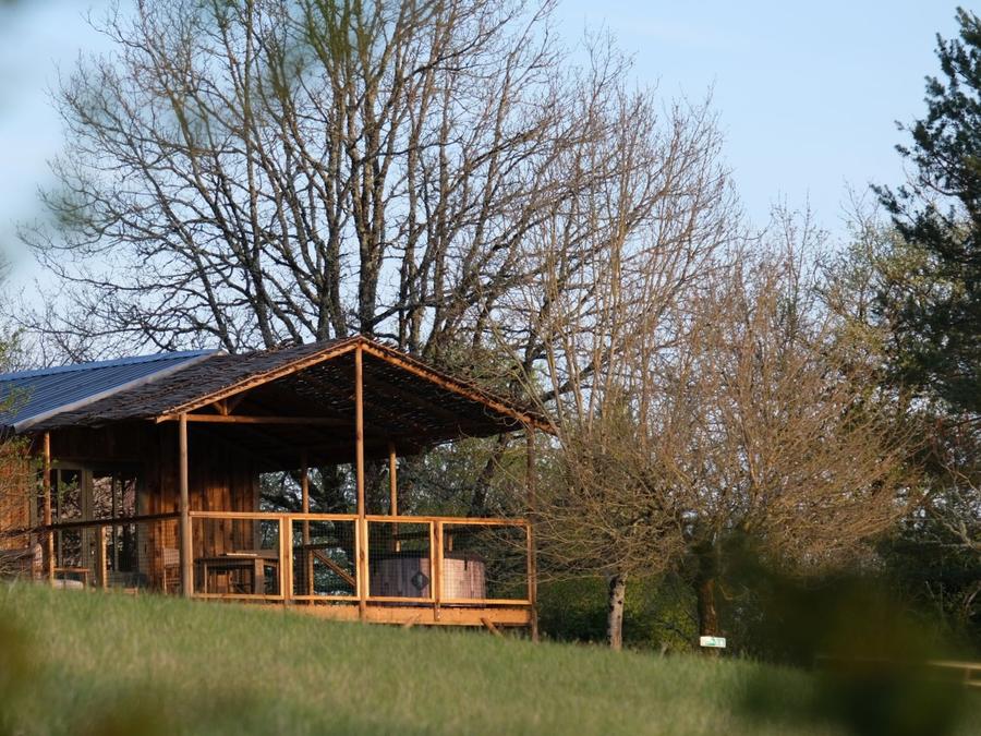 Hébergement 2 personnes - Cabane Minca Jacuzzi & Vue Vallée 1 chambre 0