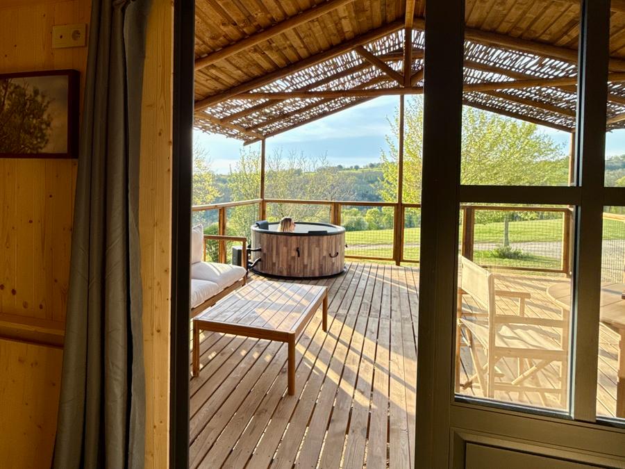 Hébergement 2 personnes - Cabane Minca Jacuzzi & Vue Vallée 1 chambre 11