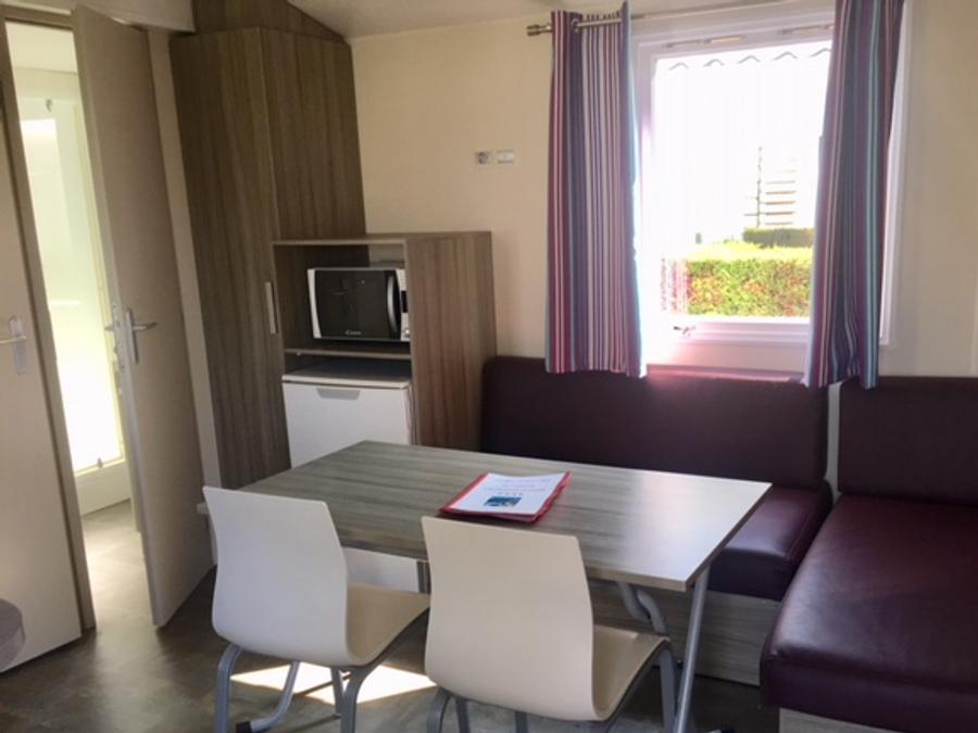 Mobilhome 4 personnes - Loisir Confort 2ch. 4pers. - 25m2 Terrasse parasol - SAM 1