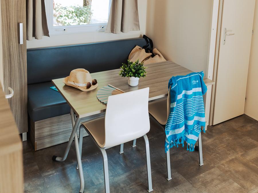Mobilhome 4 personnes - Loisir Confort 2ch. 4pers. - 25m2 Terrasse couverte - SAM 6