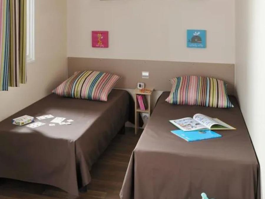 Mobilhome 7 personnes - Family Plus 32m² - climatisé 6/7 pers 5