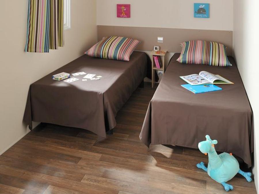 Mobilhome 7 personnes - Family Plus 32m² - climatisé 6/7 pers 8